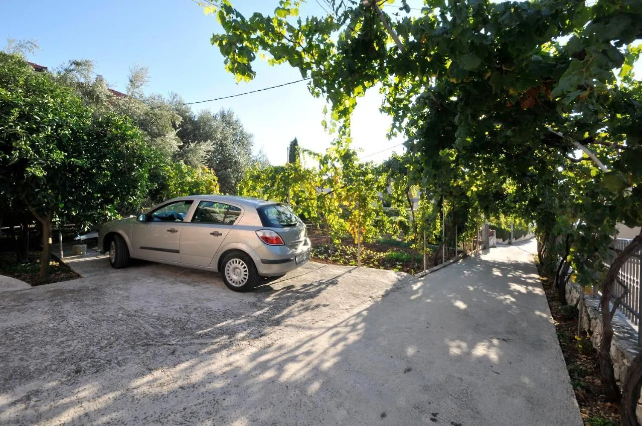 Apartment Karlo Trogir Croatia