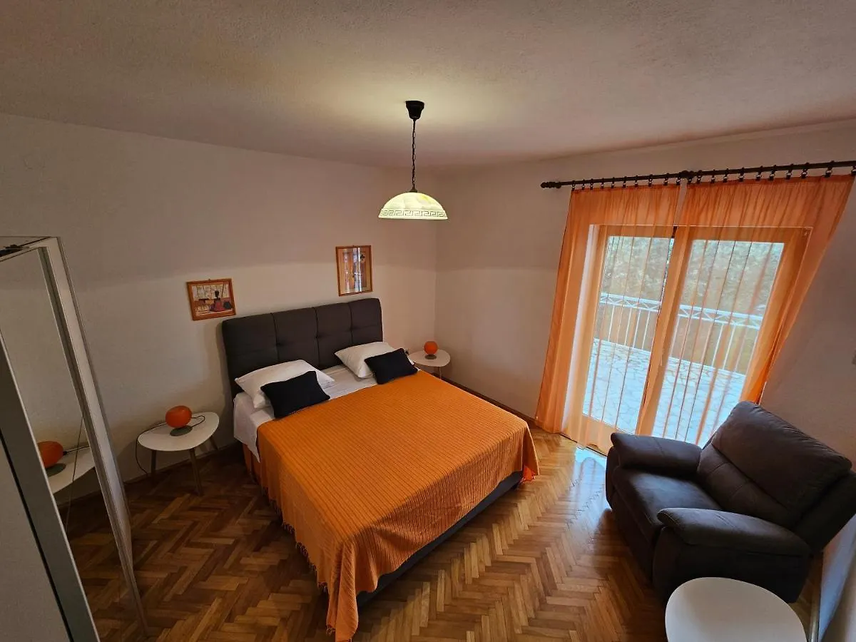 Apartment Karlo Trogir 0*,  Croatia
